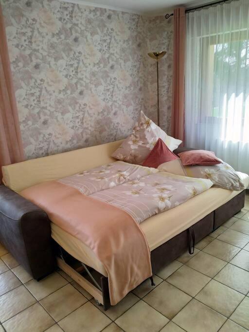 Casavitis Erholung Am Weinberg Apartment Lontzen Екстериор снимка