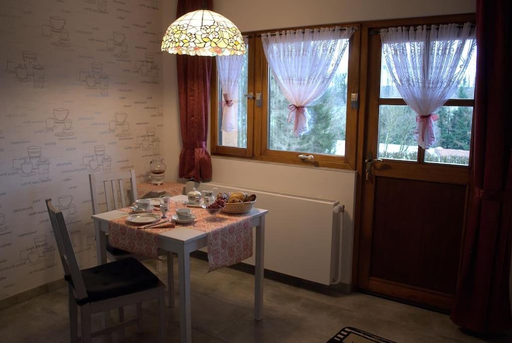 Casavitis Erholung Am Weinberg Apartment Lontzen Екстериор снимка