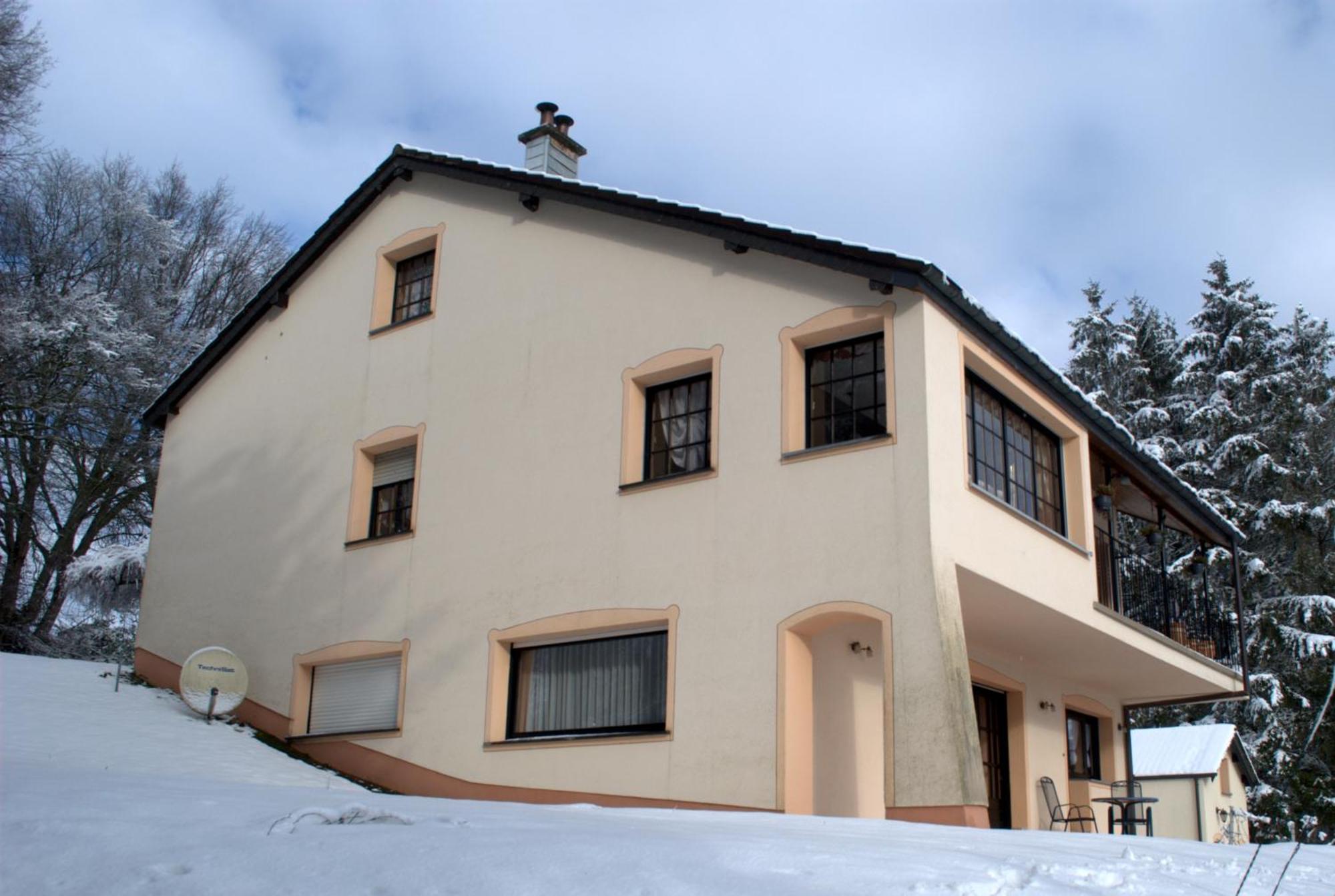 Casavitis Erholung Am Weinberg Apartment Lontzen Екстериор снимка